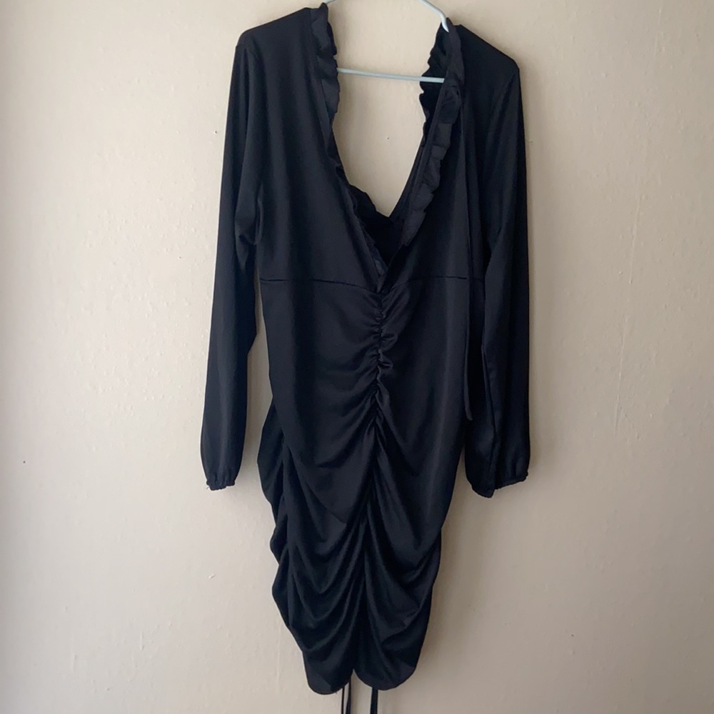 Plus Size Drawstring Bodycon Dress - Picture 3 of 7